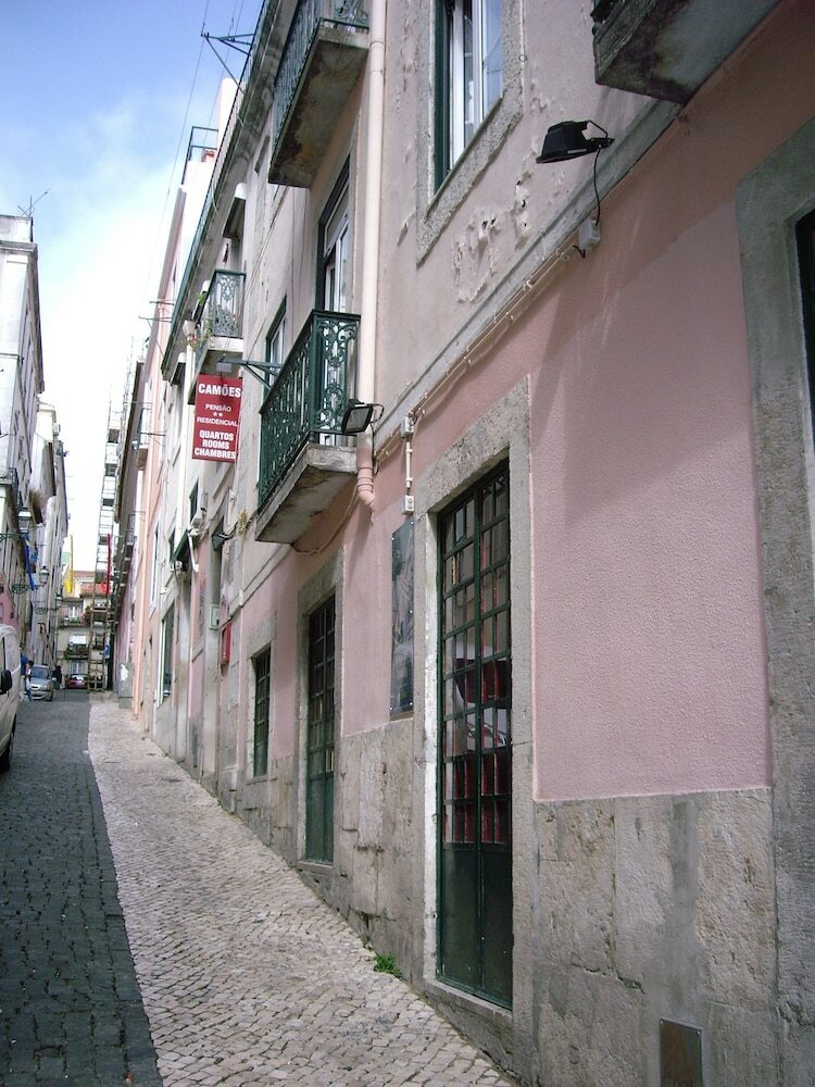 Pension Residencial Camoes