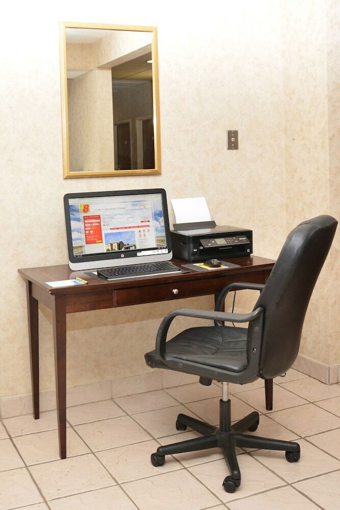 Hotel Super 8 Corydon