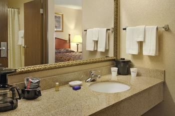 Hotel Baymont Inn And Suites Corydon