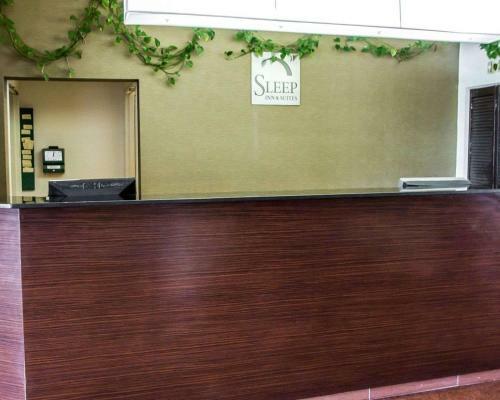 Hotel Sleep Inn & Suites Niantic