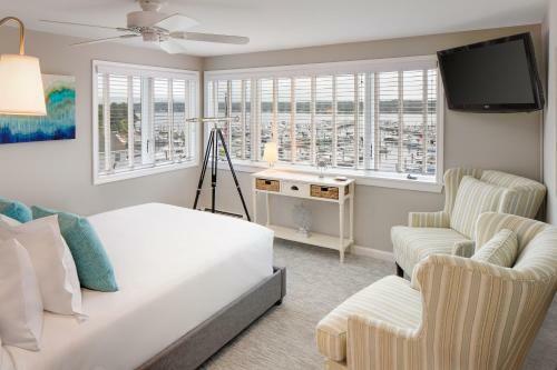 Bed & Breakfast Inn At Harbor Hill Marina
