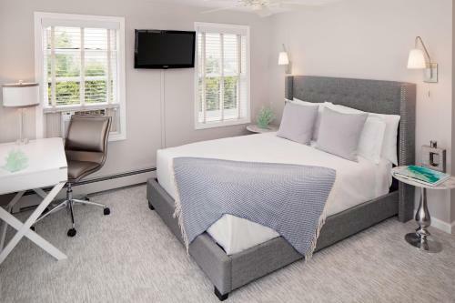 Bed & Breakfast Inn At Harbor Hill Marina