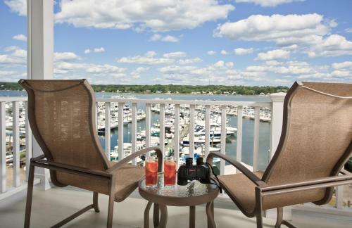 Bed & Breakfast Inn At Harbor Hill Marina