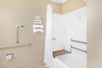 Hotel Microtel Inn And Suites Clear Lake