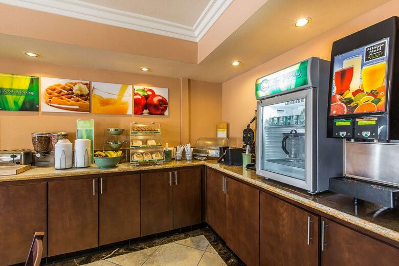 Hotel Quality Inn Lake Elsinore
