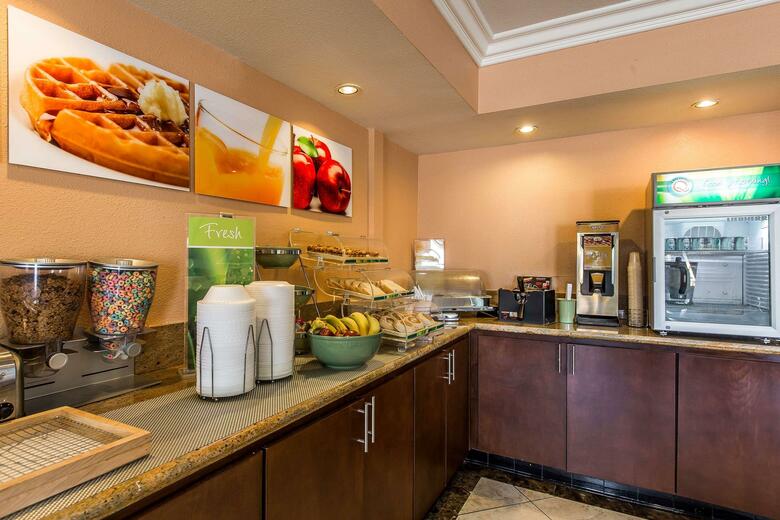 Hotel Quality Inn Lake Elsinore