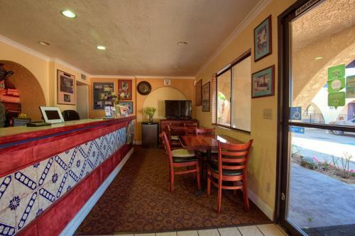 Motel Americas Best Value Inn And Suites -yucca Valley