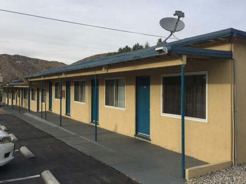 Sands Motel