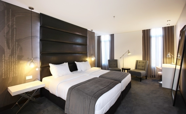 Lisboa Carmo Hotel