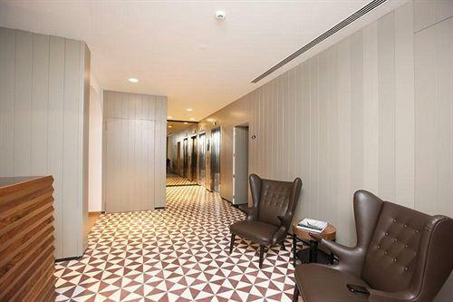 Lisboa Carmo Hotel