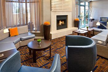 Hotel Courtyard Pleasant Hill