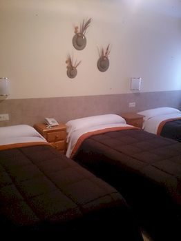Hostal Pensi�n Santa Clara