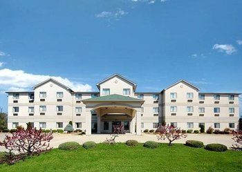 Hotel Quality Inn & Suites Brooks