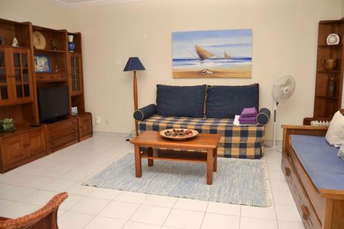 Apartamentos Turisticos Coral Da Rocha 1