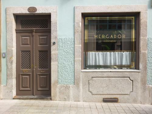 Hostal Mercador Guesthouse