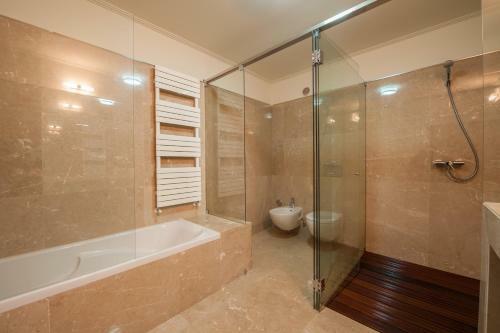 Chiado Apartments