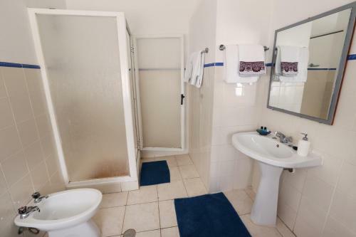Hostal Alojamentos Oasis