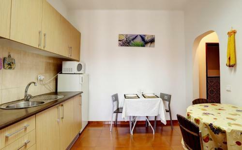 Hostal Alojamentos Oasis