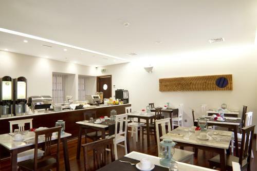 Ribeira Do Porto Hotel