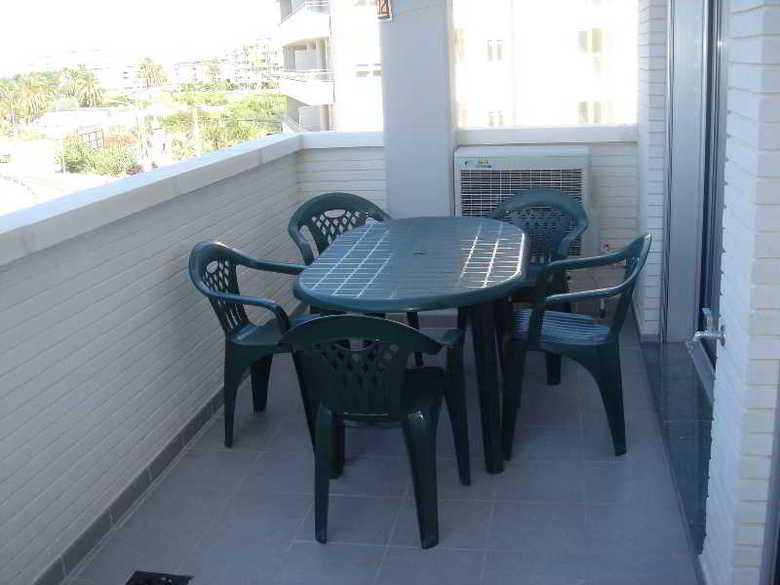 Apartamentos Puerto Romano 3000