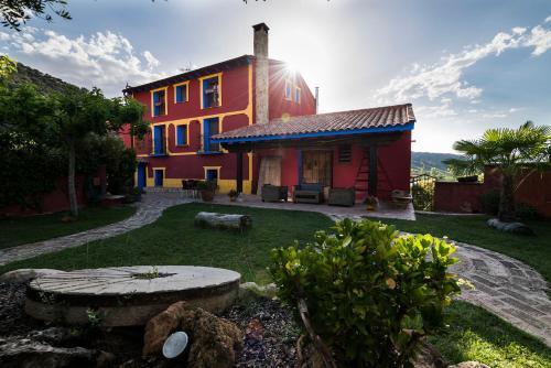 Agroturismo Valle Del R�o Piedra