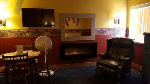 Earth Inn Motel - Jackson