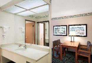 Hotel Ramada Price