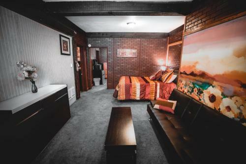 Motel Gateway Inn & Cabins