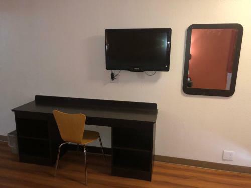 Family Motor Inn