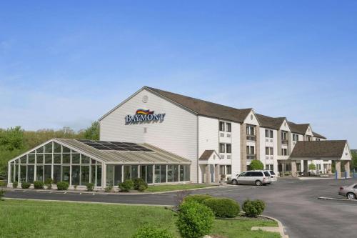 Hotel Baymont Inn & Suites - Sullivan
