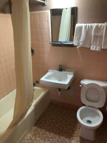 Motel Budget Inn - New Albany