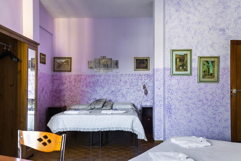 Hostal Soggiorno Karaba