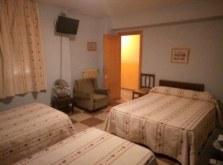 Hostal Residencia Castilla
