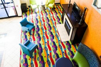 Holiday Inn Express Hotel & Suites Morehead City