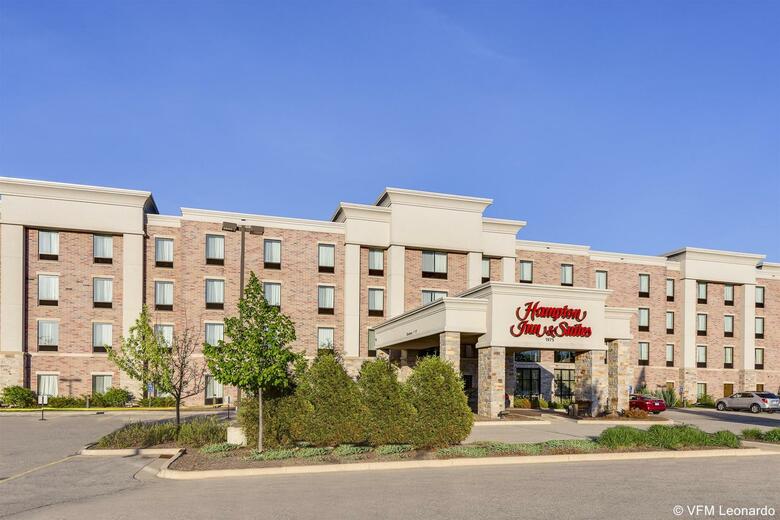 Hotel Hampton Inn & Suites West Bend