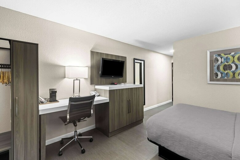Hotel Super 8 Oskaloosa
