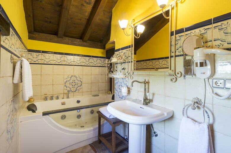 Hostal Posada Los Cantaros