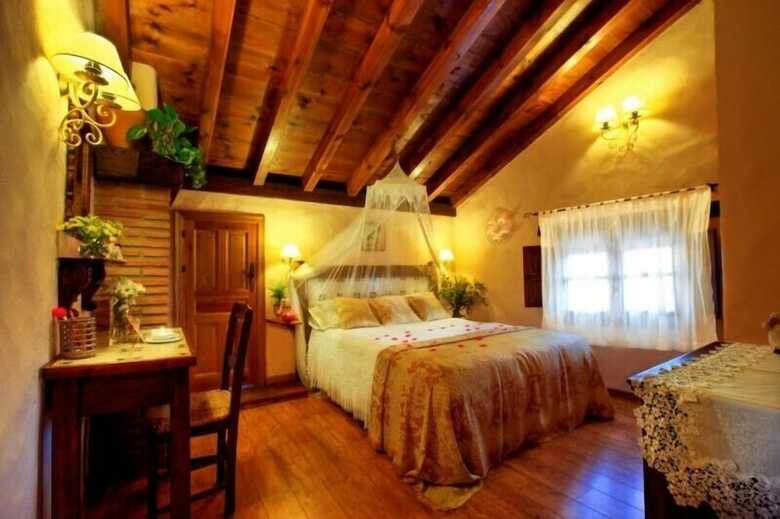 Hostal Posada Los Cantaros