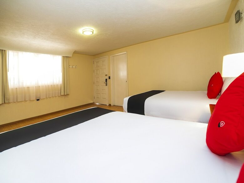 Hotel La Mansi�n Del Quijote