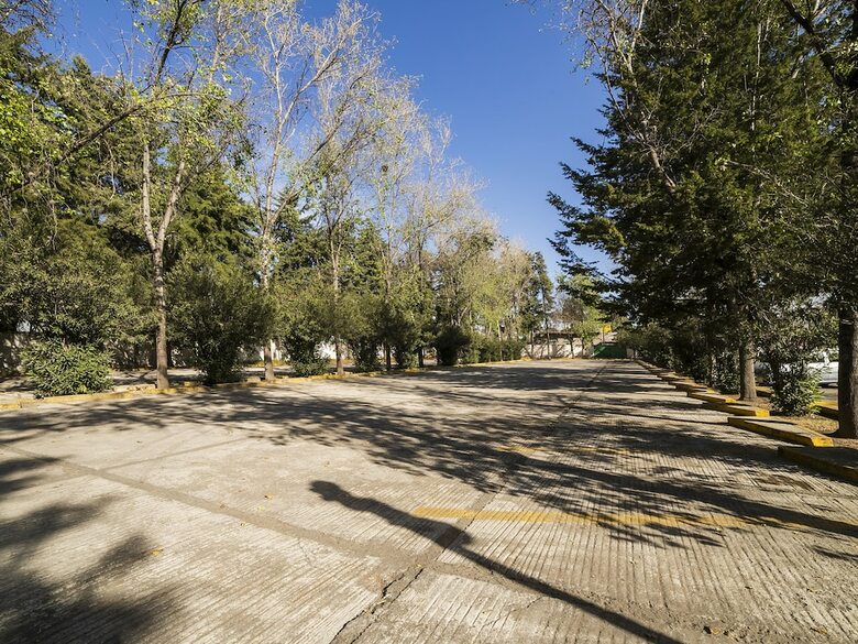 Hotel La Mansi�n Del Quijote