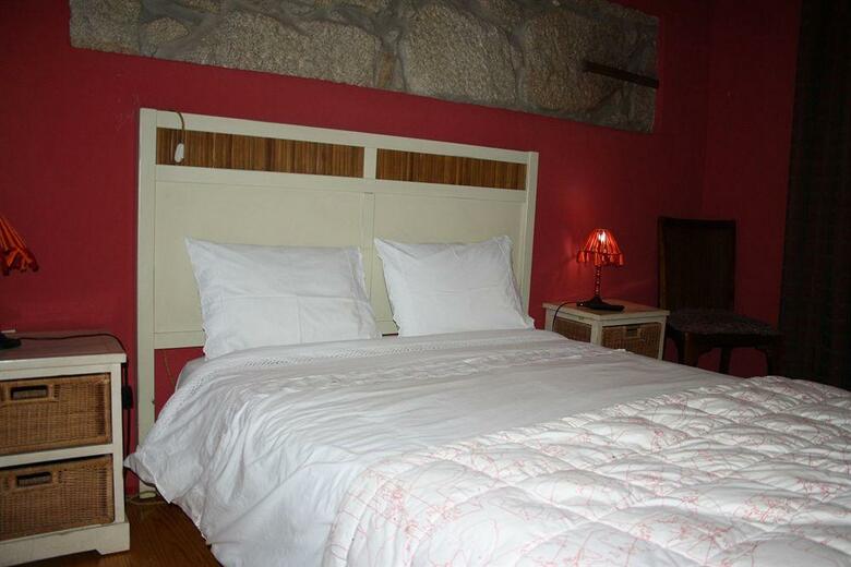 Hostal Residencia Pedra Antiga
