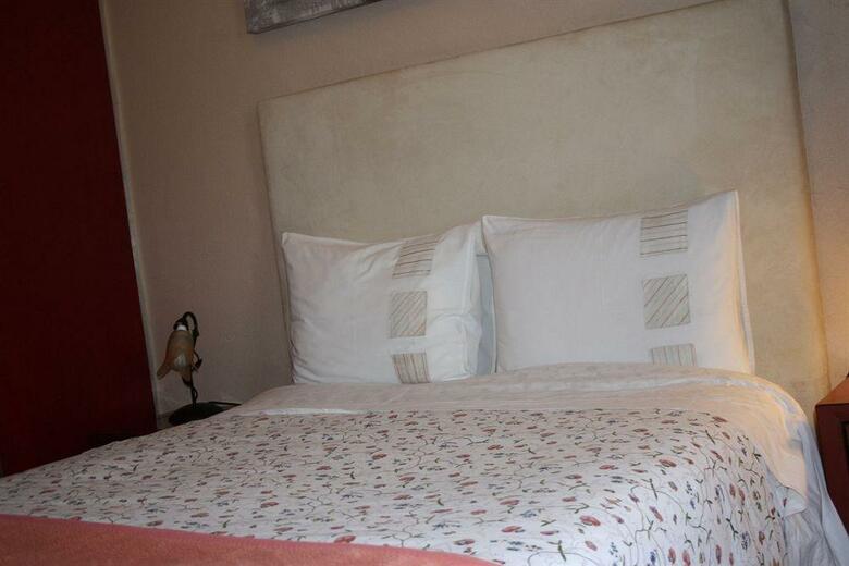 Hostal Residencia Pedra Antiga