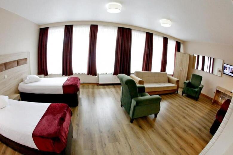 Hotel De France