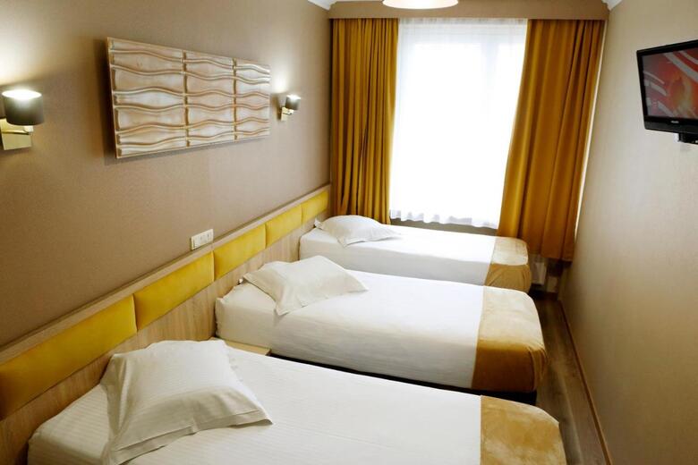 Hotel De France