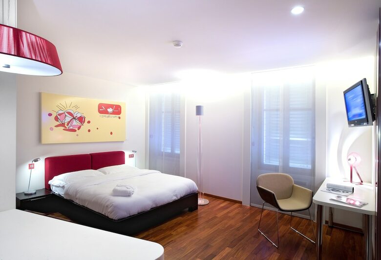 Hotel La Cour Des Augustins