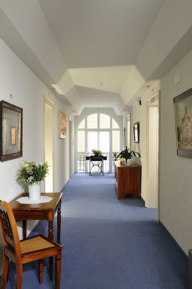 Hotel Loetschberg