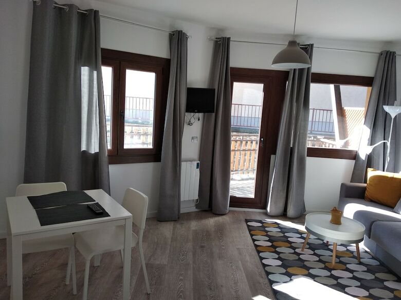 Altissim Apartments