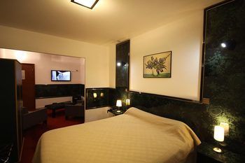 Hotel H�tel Napol�on
