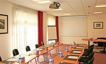 Aparthotel S�jours & Affaires Courbevoie Grande Arche