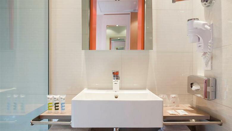 Hotel Mercure Paris 15 Porte de Versailles